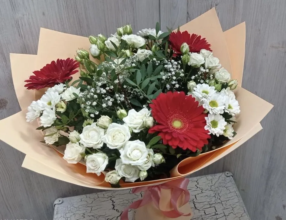Букет с герберами №70