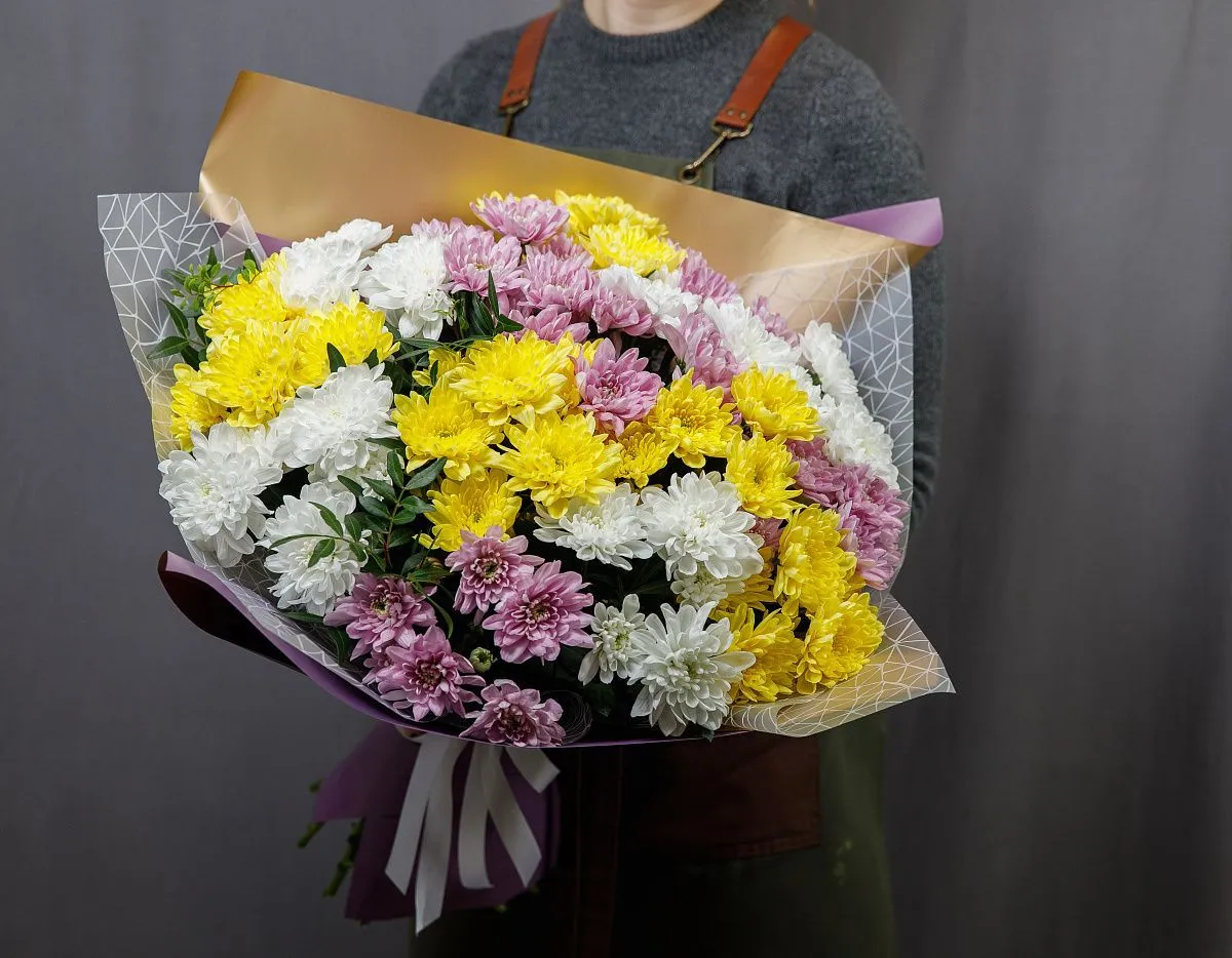 Букет из хризантем №10