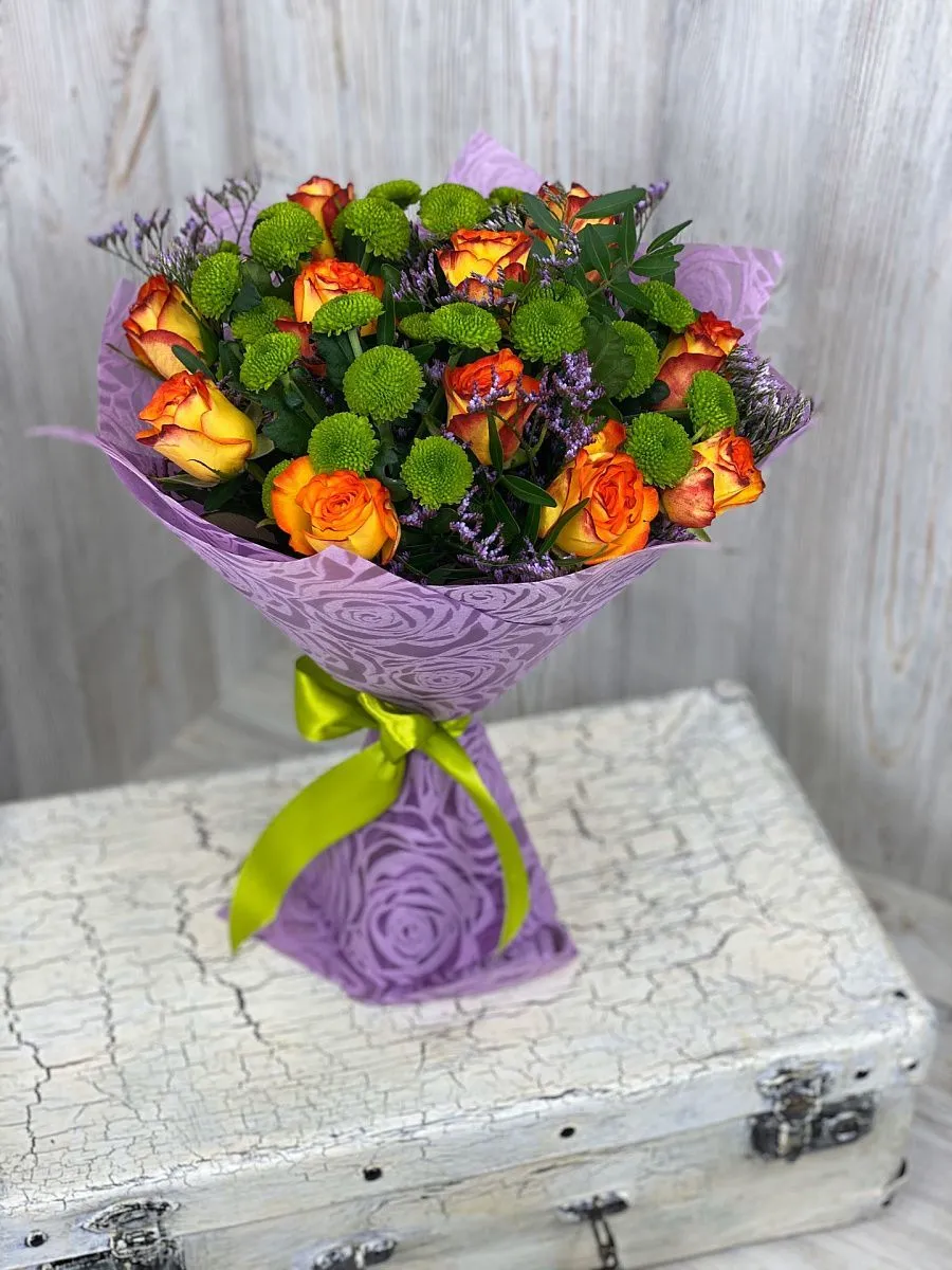 Букет из роз и хризантем №21