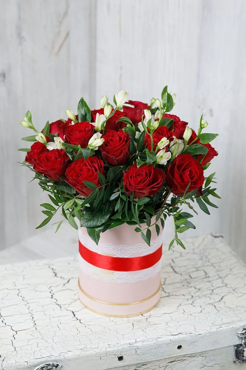 Розы в коробке №3