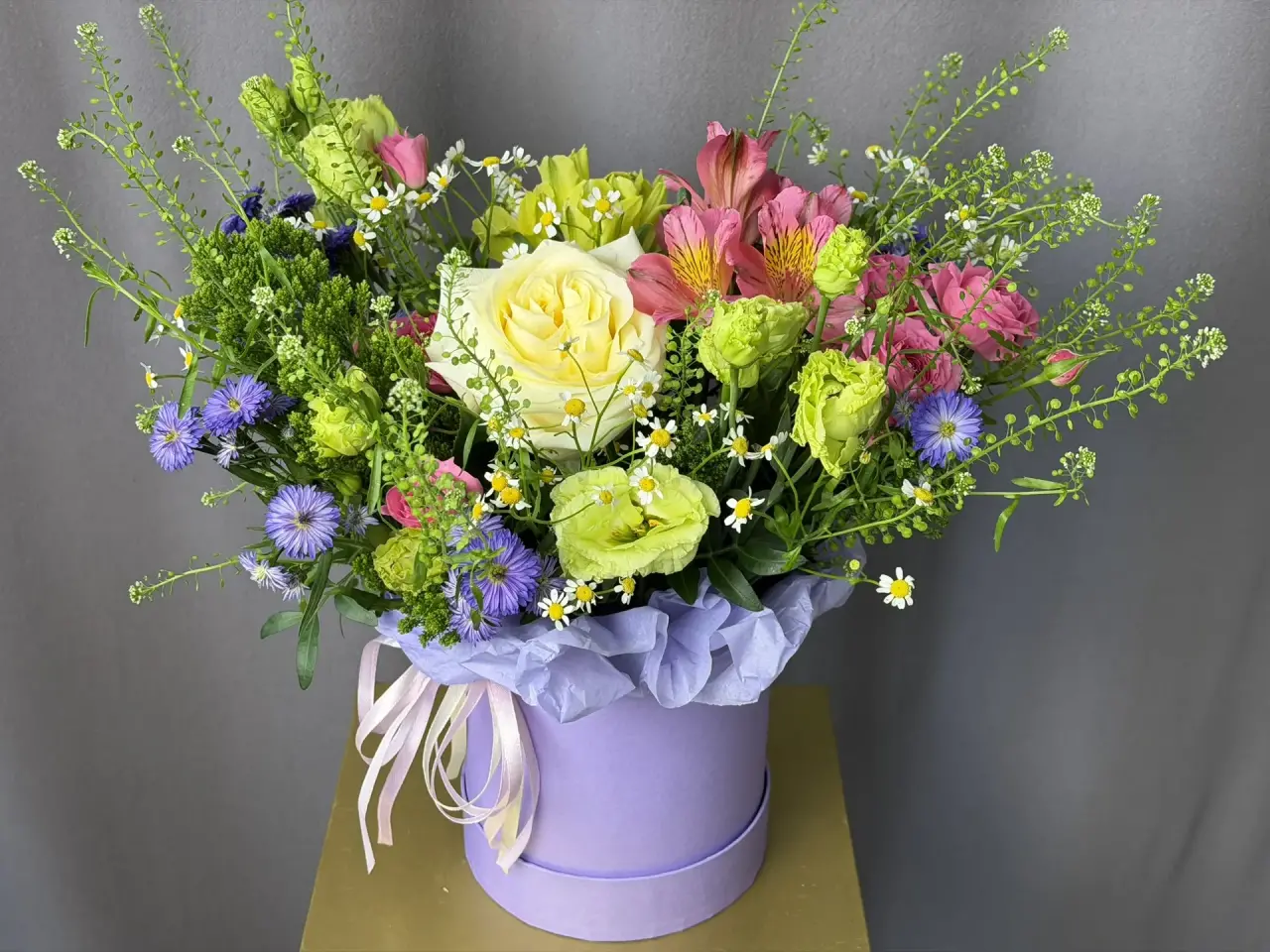 Композиция полевая в коробке